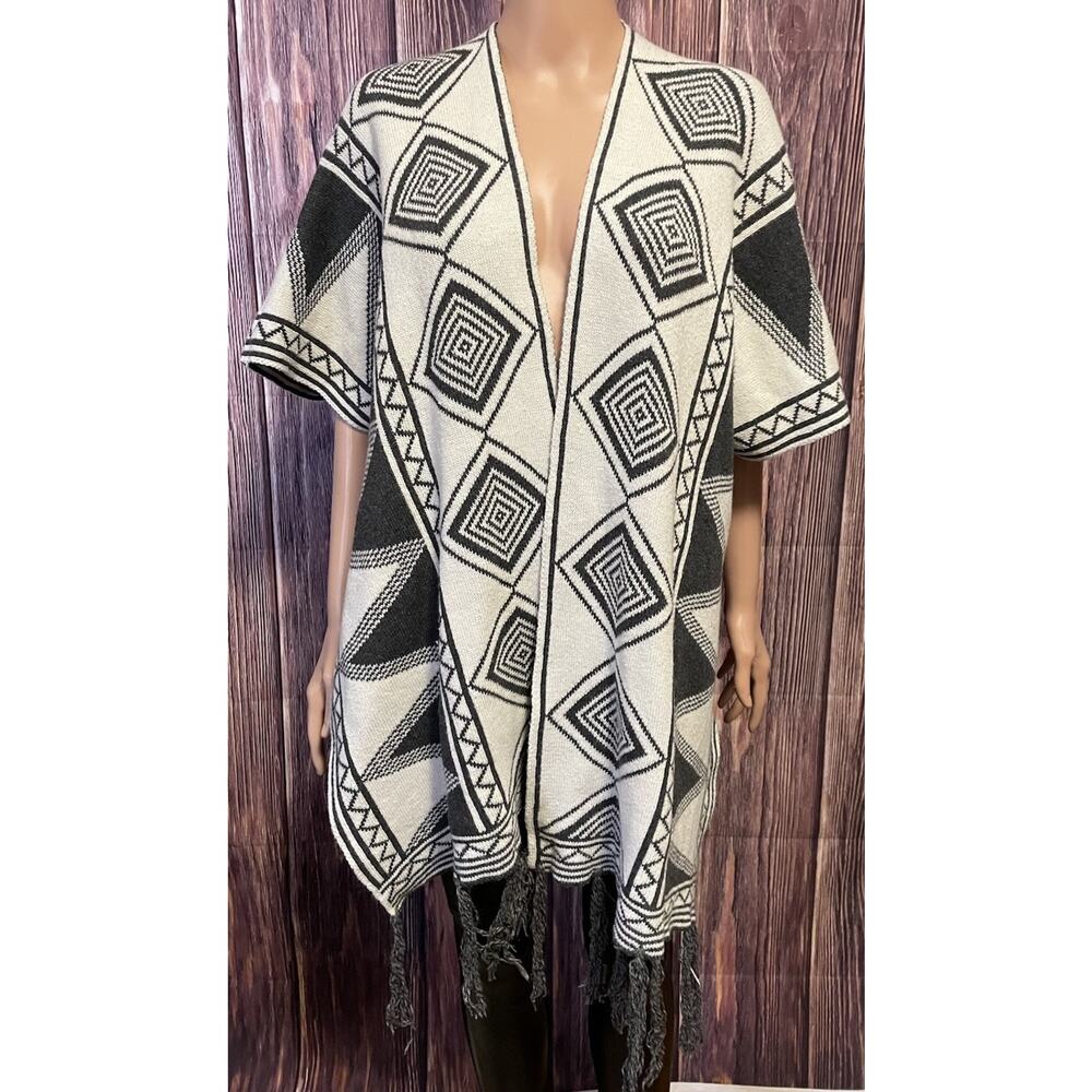 Women's Knit Shawl Poncho Sweater Cape Wrap Shawl